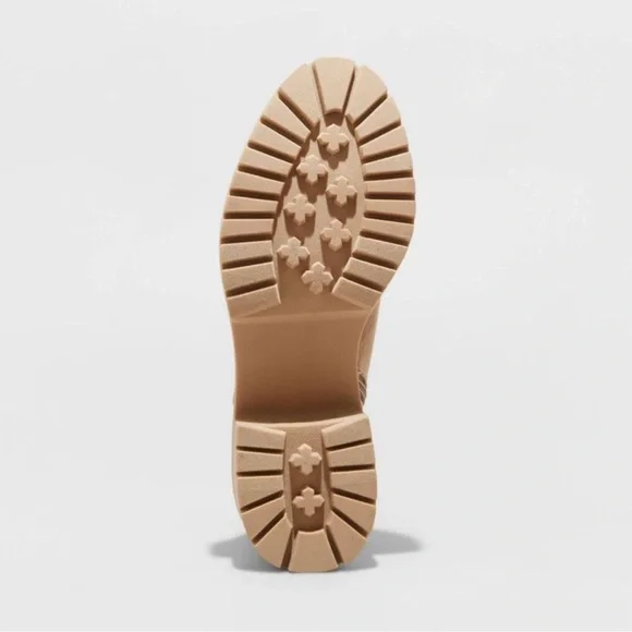 Nwt Women's Block Heel Chelsea Boots Faux Suede Memory Foam Universal Thread - Picture 2 of 12